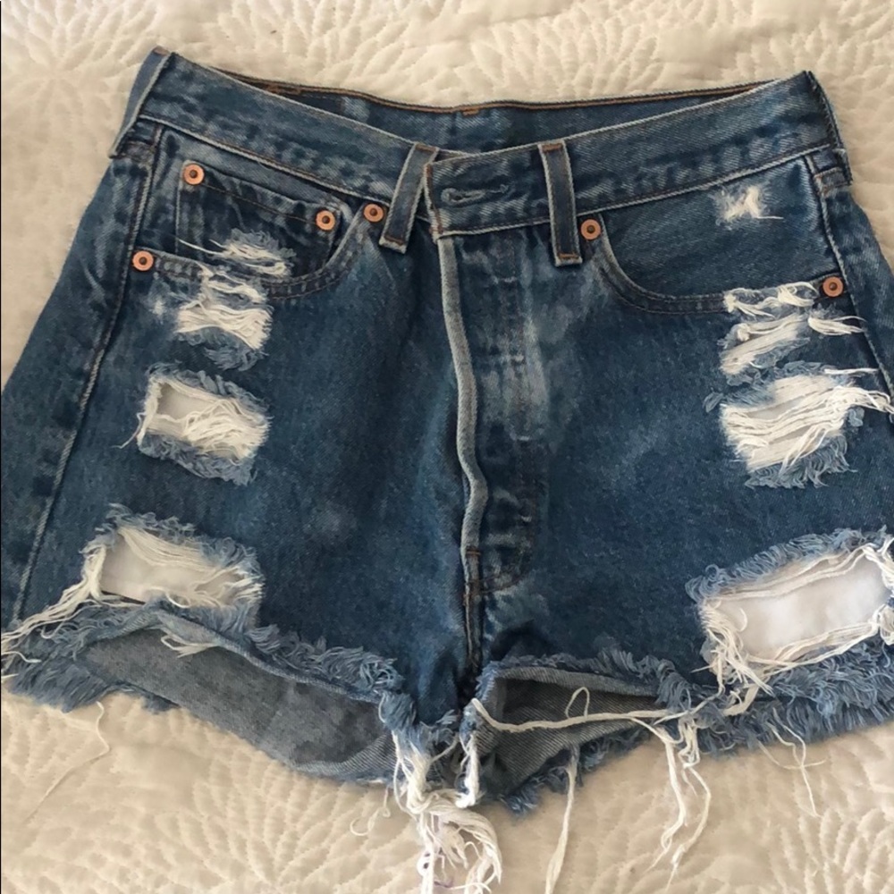 Vintage LEVIs jean shorts